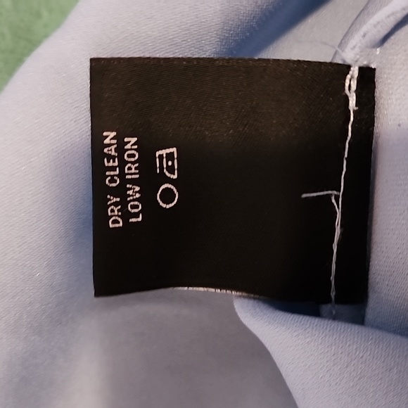 Carlisle Collection Sleeveless Top - Picture 7 of 8